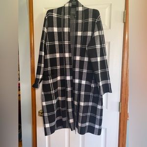 Like New Adrienne Vittadini long cardigan, XXL